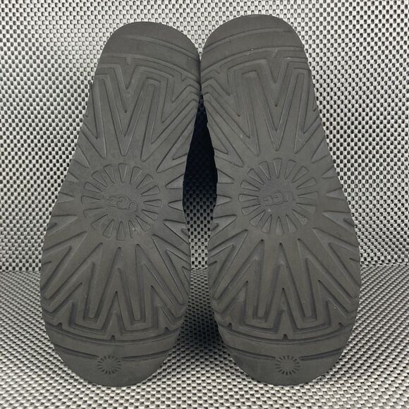 UGG Bailey Bow II Boots Womens Size 7 Black Leather Sheepskin Pull On Winter - Picture 9 of 12